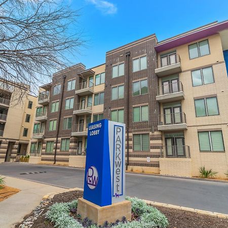 Park West 320 Corporate Modern , Pool, Parking Apartment Dallas Exterior photo